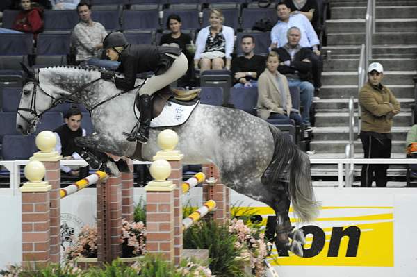 WIHS-10-21-09-DSC_3930-A-OJpr-Seraldo-ClaraLindner-Sponsors-Nikon-DDeRosaPhoto.jpg
