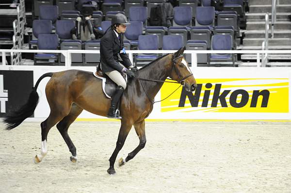 WIHS-10-22-09-DSC_4535-Showgirl-ChaseBoggio-LgJrHtr15U-Sponsors-Nikon-DDeRosaPhoto.jpg