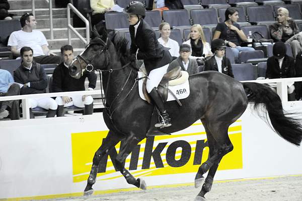 WIHS-10-23-09-DER_6112-LaSupra-AmbCup-MeganFellows-Sponsors-Nikon-DDeRosaPhoto.jpg