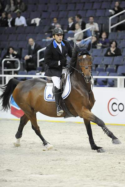 WIHS-10-21-09-AdultJprCh-DSC_3495-Fenway-Ahmed-Alali-DDeRosaPhoto.jpg