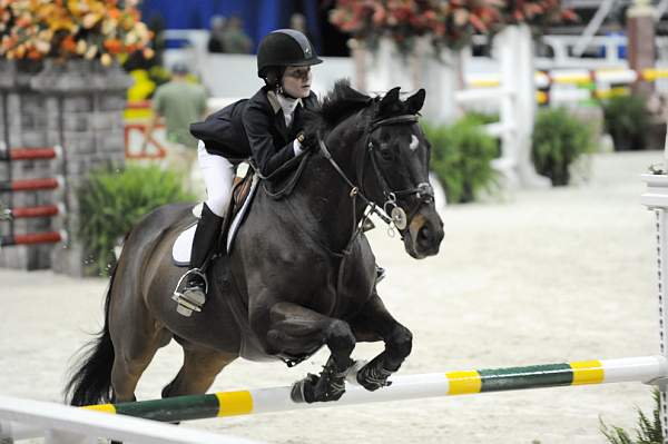 WIHS-10-21-09-DSC_3074-WIHSChildJpr-WordsofWisdom-AshleyFoster-DDeRosaPhoto.jpg