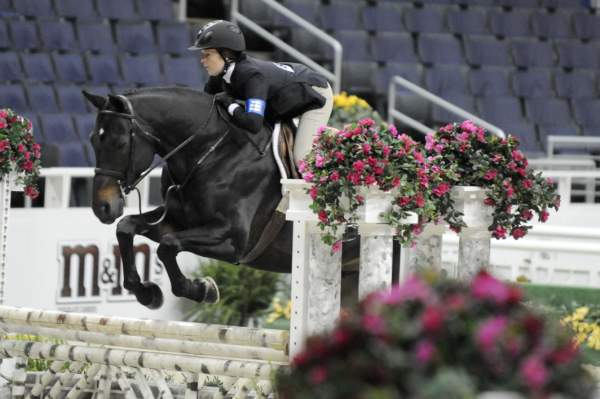 WIHS-10-23-09-WIHSJrEqHtr-DSC_8263-DonJuan-CaitlinHope-DDeRosaPhoto.jpg