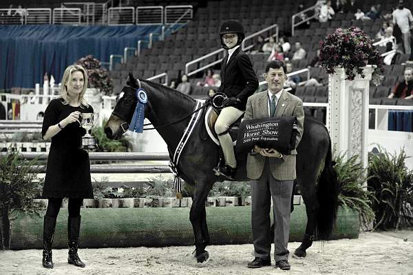 WIHS-10-24-09-Cl185WIHSPnyEqFinals-DER_8349-Tango-MadelynKeck-DDeRosaPhoto-lighten.jpg