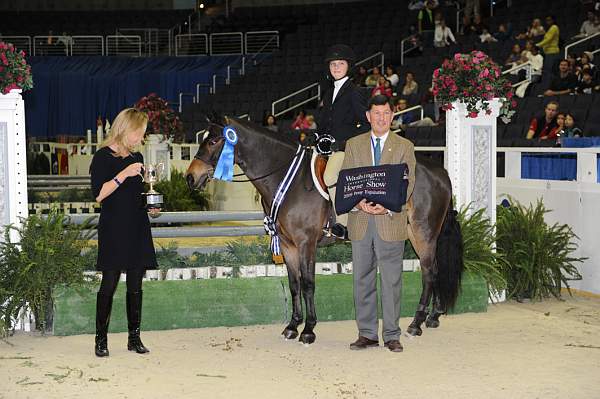 WIHS-10-24-09-DSC_9160-Tango-MadelynKeck-DDeRosaPhoto.jpg