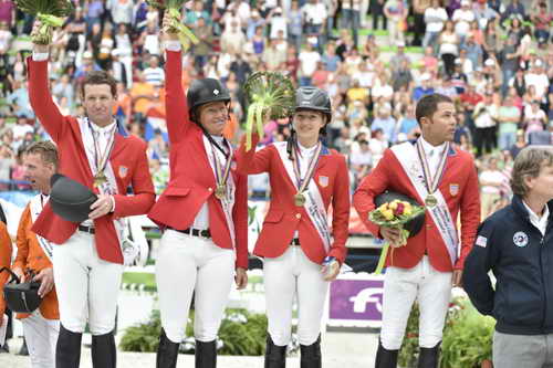 WEG1-SJ-Team2-9-4-14-0003139-DDeRosaPhoto