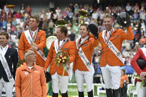 WEG1-SJ-Team2-9-4-14-0003192-DDeRosaPhoto