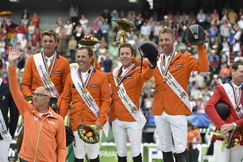 WEG1-SJ-Team2-9-4-14-0003199-DDeRosaPhoto