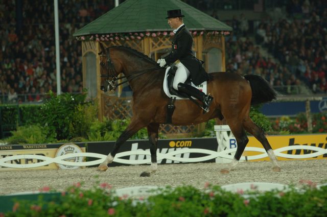 147-WEG-8-26-06-_DeRosaPhoto.JPG