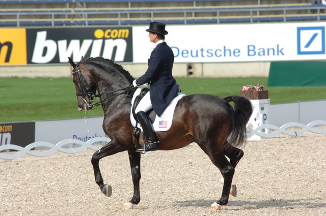 030-LeslieMorse-TipTop962-WEG-8-23-06-_DeRosaPhoto.JPG