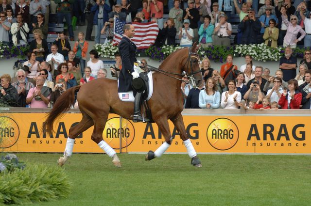 275-WEG-TeamDressageAwards-8-23-06-_DeRosaPhoto.jpg
