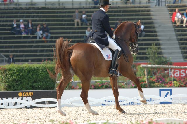 301-WEG-8-23-06-_DeRosaPhoto.JPG