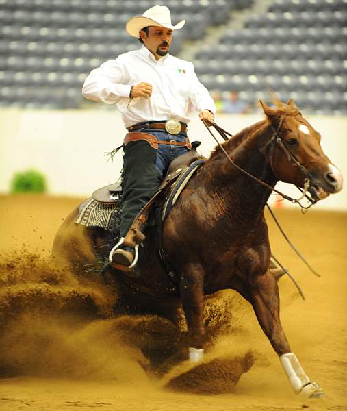 WEG-7-21-09-0081-ReiningTest-AlbertoHawa-GrabYourGuns-MEX-DDeRosaPhoto.jpg