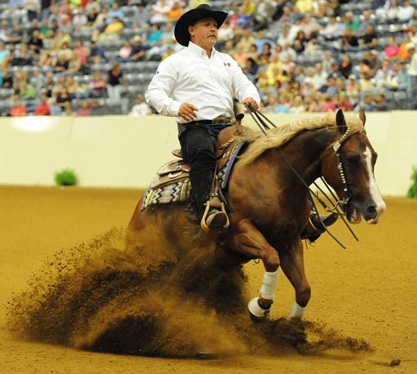 WEG-7-23-09-1040-ReiningTest-JoseVazquez-JuicedUpDoc-MEX-DDeRosaPhoto.jpg
