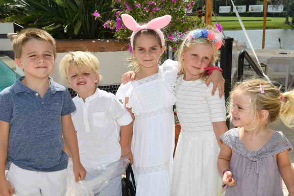 IPC-Easter-4-16-17-4981-DDeRosaPhoto