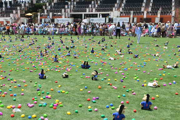 IPC-Easter-4-16-17-5194-DDeRosaPhoto