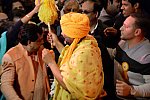 Gurudev-10-4-15-7496-DDeRosaPhoto
