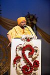 Gurudev-10-4-15-7818-DDeRosaPhoto