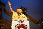 Gurudev-10-4-15-7827-DDeRosaPhoto