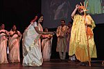 Gurudev1-7-12-14-8090-DDeRosaPhoto