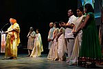 Gurudev2-7-12-14-2863-DDeRosaPhoto