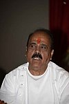 Gurudev1-7-12-14-7482-DDeRosaPhoto