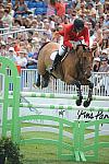 HC09-8-30-09-FTI-GP-0710-Cypria6-AndrewWelles-DDeRosaPhoto.JPG