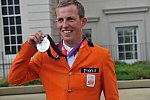 Silver-GercoSchroder-Olympics-8-8-12-SJ-Ind-Medals-6697-DDeRosaPhoto