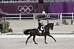 OLY-2020-DRESSAGE-GP FREESTYLE-7-28-21-6552-138-DOROTHEE SCHNEIDER-SHOWTIME FRH-DDEROSAPHOTO
