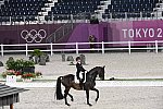 OLY-2020-DRESSAGE-GP FREESTYLE-7-28-21-6573-138-DOROTHEE SCHNEIDER-SHOWTIME FRH-DDEROSAPHOTO