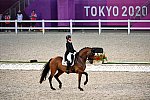 OLY-2020-DRESSAGE-GP DAY1-7-24-21-3344-122-YVONNE LOSOS DE MUNIZ-AQUAMARIJN-DOM-DDEROSAPHOTO