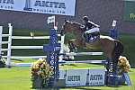 Spruce-Meadows-9-4-13-5607-VanessaMannix-NirvanaDeTerlong-CAN-DDeRosaPhoto