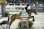 WIHS2-10-30-10-Cl182-WIHSEqJpr-8085-MahalaRummell-LordG-DDeRosaPhoto.jpg