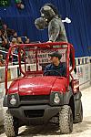 09-WIHS-BarnNight-10-27-05-DDPhoto.JPG
