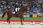 963-WEG-8-23-06-_DeRosaPhoto.JPG
