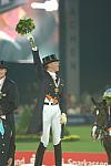 054-WEG-KurAwards-8-26-06-_DeRosaPhoto.JPG
