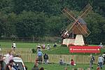 900-WEGXX-8-26-06-_DeRosaPhoto.jpg