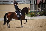 WEG-DRTst-4-21-10-0623-Alina-ArlenePage-DDeRosaPhoto.jpg